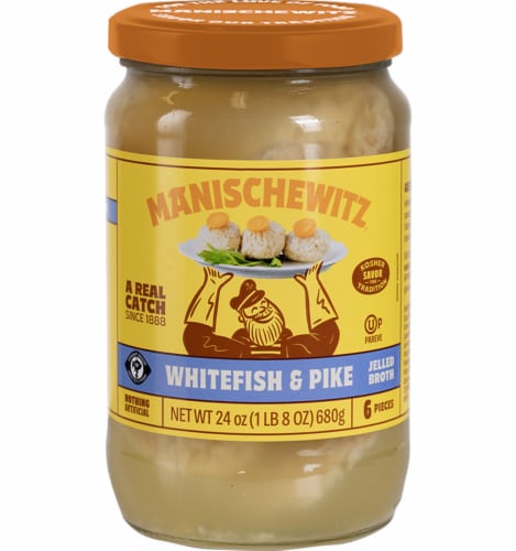Manischewitz® White Fish & Pike in Jelled Broth Perspective: front