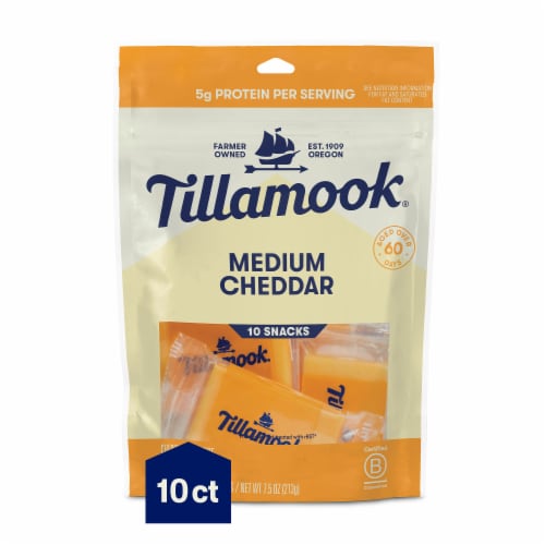 Tillamook Medium Cheddar Cheese Snack Portions Perspective: front