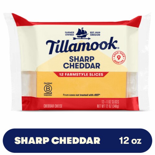 Tillamook® Sharp Cheddar Sliced Cheese Farmstyle Perspective: front