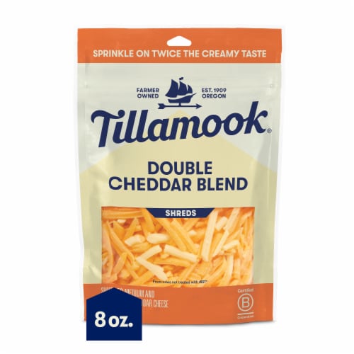 Tillamook® Double Cheddar Shredded Cheese Perspective: front