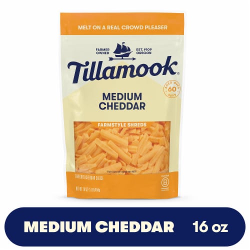 Tillamook Farmstyle Thick Cut Medium Cheddar Shredded Cheese Perspective: front