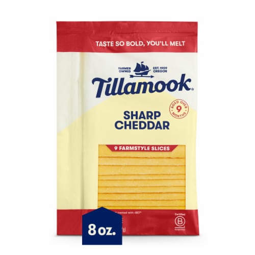 Tillamook Farmstyle Sharp Cheddar Cheese Slices Perspective: front