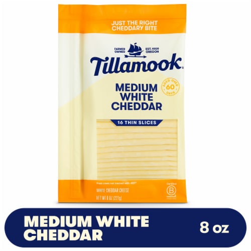 Tillamook Medium White Cheddar Cheese Slices Perspective: front