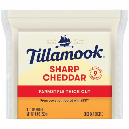 Tillamook Sharp Cheddar Cheese Slices 8 Count Perspective: front