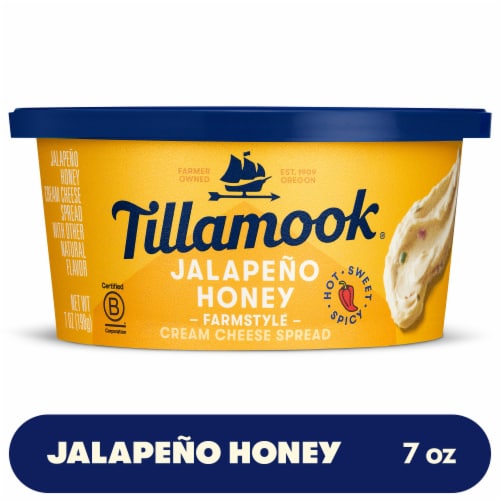 Tillamook® Jalapeno Honey Cream Cheese Spread Perspective: front