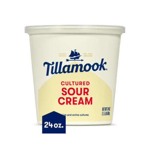 Tillamook Cultured Sour Cream Perspective: front