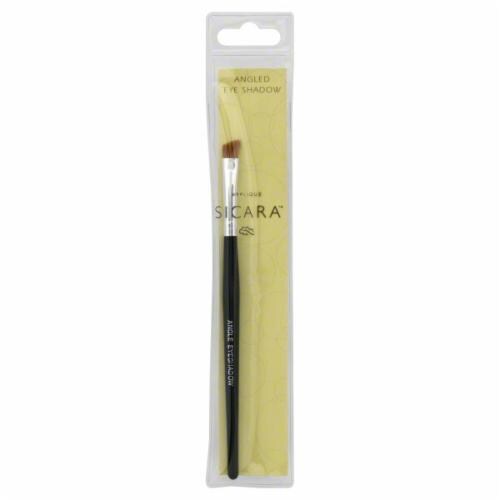 Sicara Angle Eyeshadw Brush Perspective: front