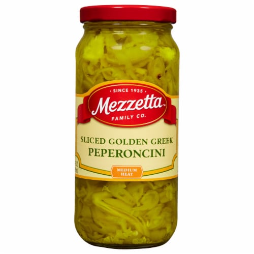 Mezzetta™ Sliced Golden Medium Heat Greek Peperoncini Perspective: front