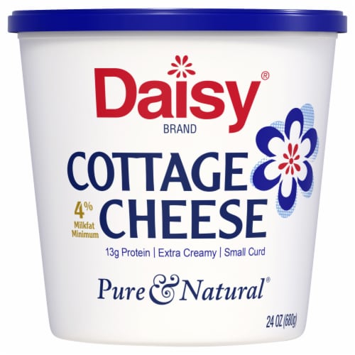 Daisy Pure and Natural 4% Cottage Cheese Perspective: front