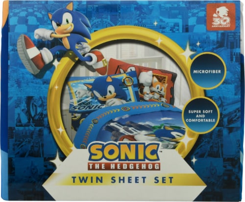 SEGA Sonic The Hedgehog Sonic On the Move Sheet Set - 3 Piece Perspective: front