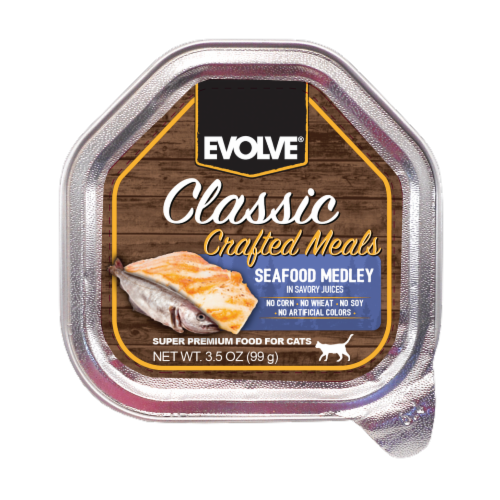 Evolve® Classic Crafted Meals Seafood Medley Wet Cat Food Perspective: front