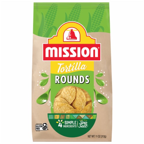 Mission® Sea Salt Yellow Corn Rounds Tortilla Chips Perspective: front