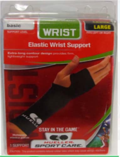 Mueller Elastic Wrist Support - Black Perspective: front