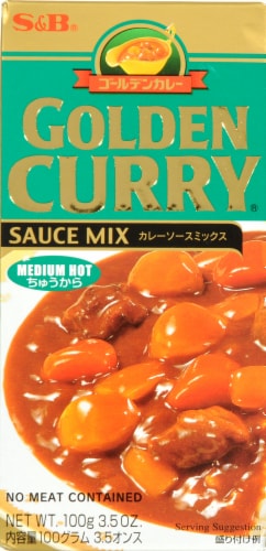 S & B Golden Curry Medium Hot Sauce Mix Perspective: front