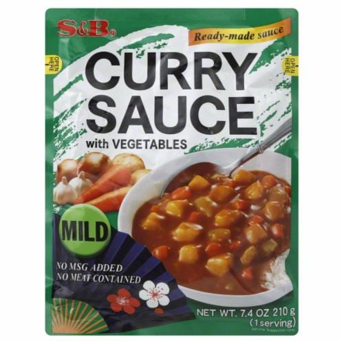 S&B Mild Curry Sauce With Vegetables Perspective: front