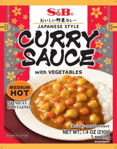 S&B Medium Hot Curry Sauce With Vegetables Perspective: front