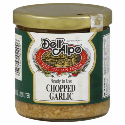 Dell'Alpe Chopped Garlic Perspective: front