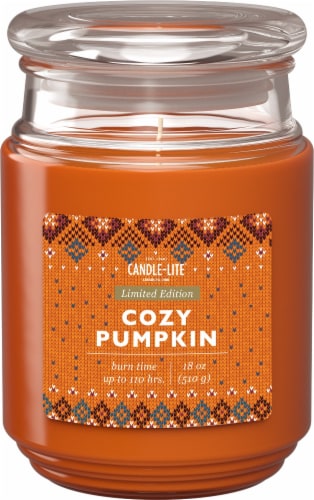 Candle-Lite 18 oz Cozy Pumpkin Candle Perspective: front