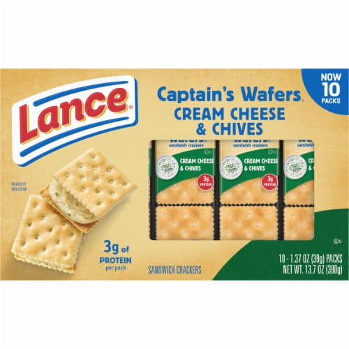 Lance Sandwich Crackers Captain's Wafers Cream Cheese And Chives 10 Packs Perspective: front