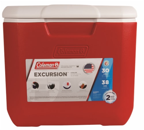 Coleman Performance Cooler - Red Perspective: front