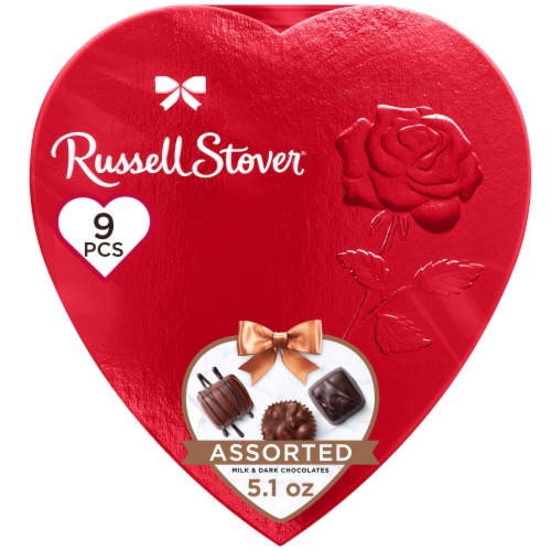 Russell Stover Assorted Milk & Dark Chocolates Heart Valentine Candy Gift Box Perspective: front