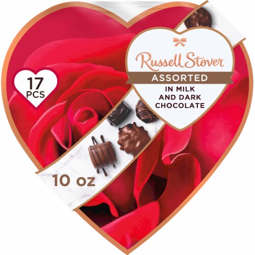 RUSSELL STOVER Valentine's Day Romantic Roses Assorted Milk & Dark Chocolate Heart Gift Box Perspective: front