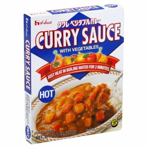 House Foods Hot Curry Sauce with Vegetables Perspective: front