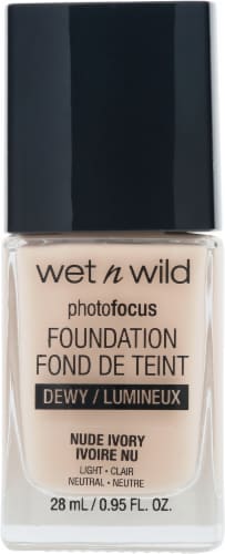Wet n Wild Photo Focus 1111520 Nude Ivory Dewy Foundation Perspective: front