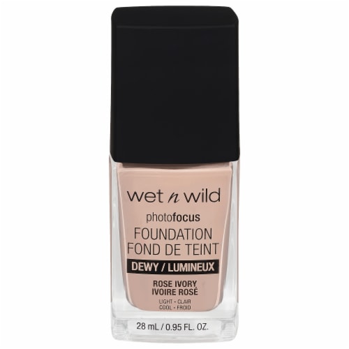 Wet n Wild® Photo Focus™ Foundation Rose Ivory Perspective: front