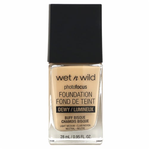 Wet n Wild PhotoFocus Buff Bisque Dewy Foundation Perspective: front