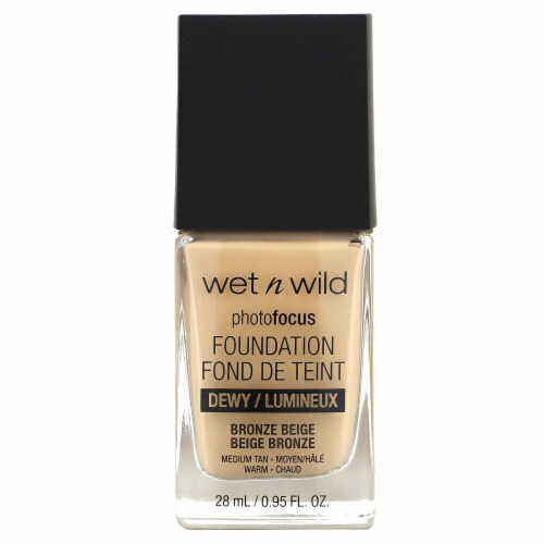 Wet n Wild Photo Focus Dewy Foundation Perspective: front