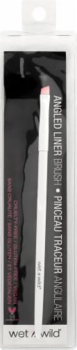Wet n Wild Angled Liner Brush Perspective: front