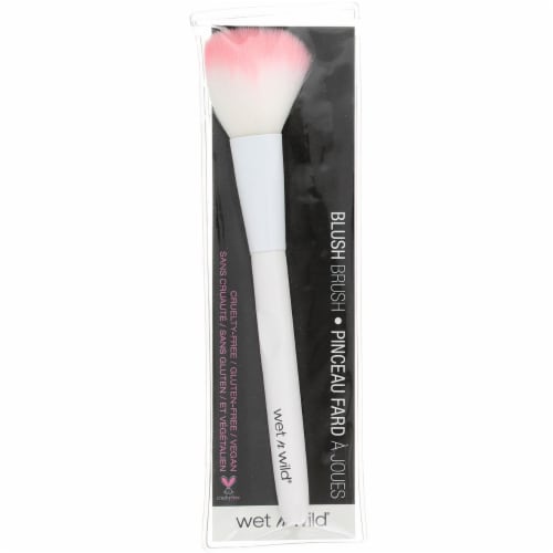 af Implement Uplifted Wet n Wild® Blush Brush, 1 ct - Fry's Food Stores