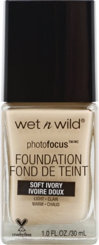 Wet n Wild® PhotoFocus™ Liquid Foundation - Soft Ivory Perspective: front