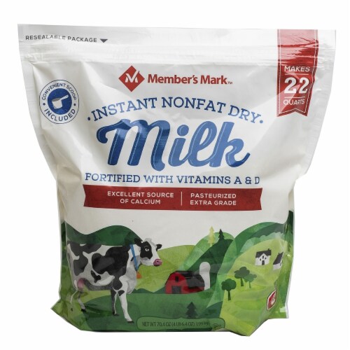 Member's Mark Non-Fat Instant Dry Milk (70.4 Ounce) Perspective: front