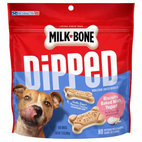 Milk-Bone® Dipped Vanilla Yogurt Dog Treats Perspective: front