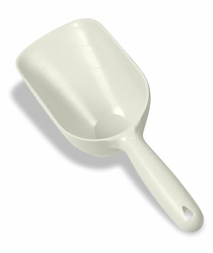 Van Ness Regular Pet Food Scoop Perspective: front