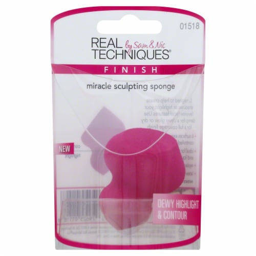 Real Techniques Sculpting Sponge Perspective: front
