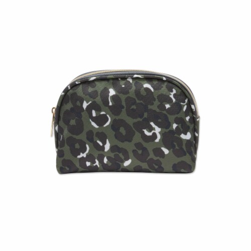 Scunci Leopard Small Clutch - Green Perspective: front