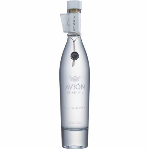 Avion Tequila Reserva Cristalino Perspective: front