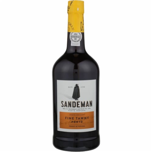 Sandeman Fine Tawny Port Red Wine Perspective: front