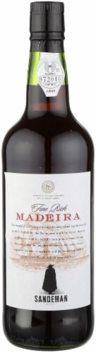 Sandeman Fine Rich Madeira Wine Perspective: front
