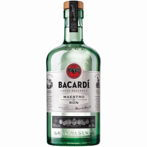 Bacardi Gran Reserva Maestro De Ron Perspective: front