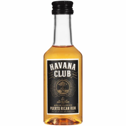 Havana Club Puerto Rican Rum Perspective: front