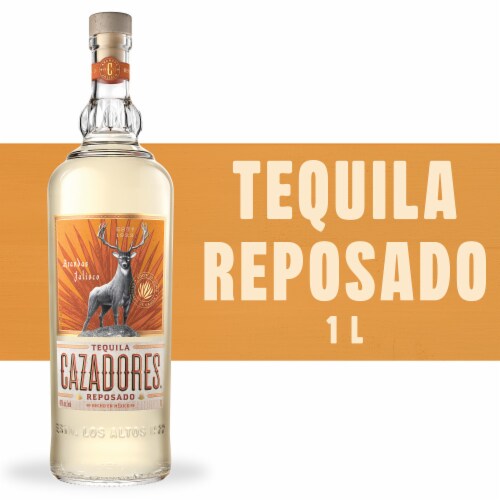 CAZADORES® Tequila Reposado Perspective: front