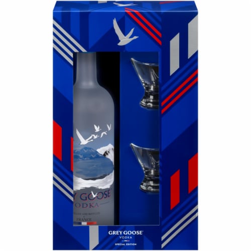 Grey Goose Vodka Original Gift Set Perspective: front