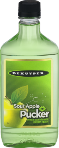 DeKuyper Pucker Sour Apple Schnapps Liqueur Perspective: front