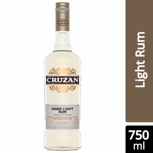 Cruzan® Aged Light White Rum Perspective: front
