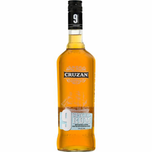 Cruzan 9 Spiced Dark Rum Perspective: front
