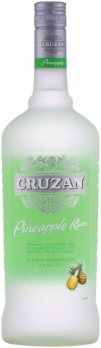 Cruzan Pineapple Rum Perspective: front